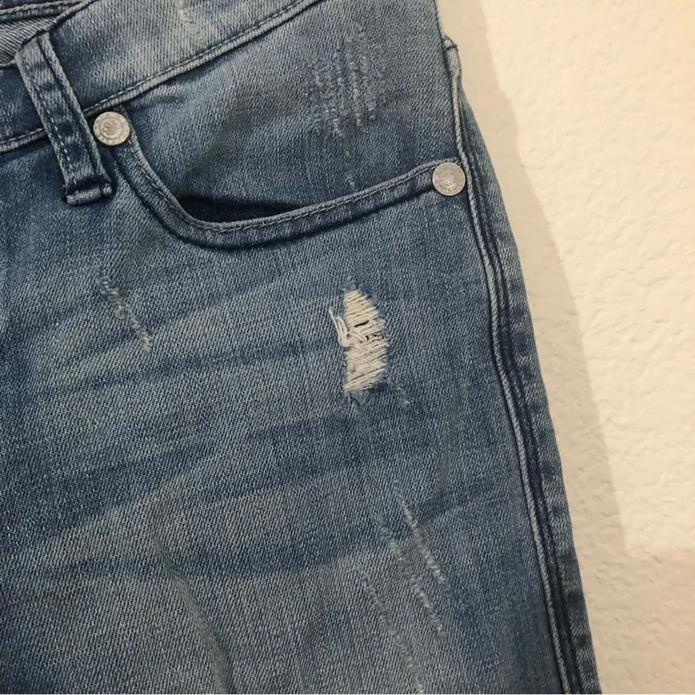 ROCK & REPUBLIC Jeans Boot Cut Distressed Light Wash Low Rise Bling Back Pockets - Picture 5 of 16